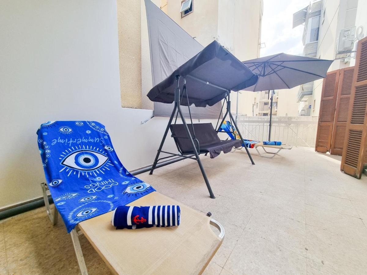 Citycenter Rooms Next To The Beach Larnaca Ngoại thất bức ảnh